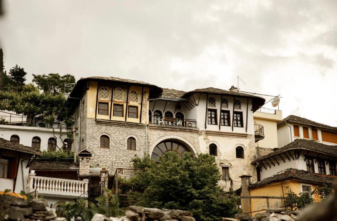 Emblematic House Apartment 2 Gjirokaster Exterior photo
