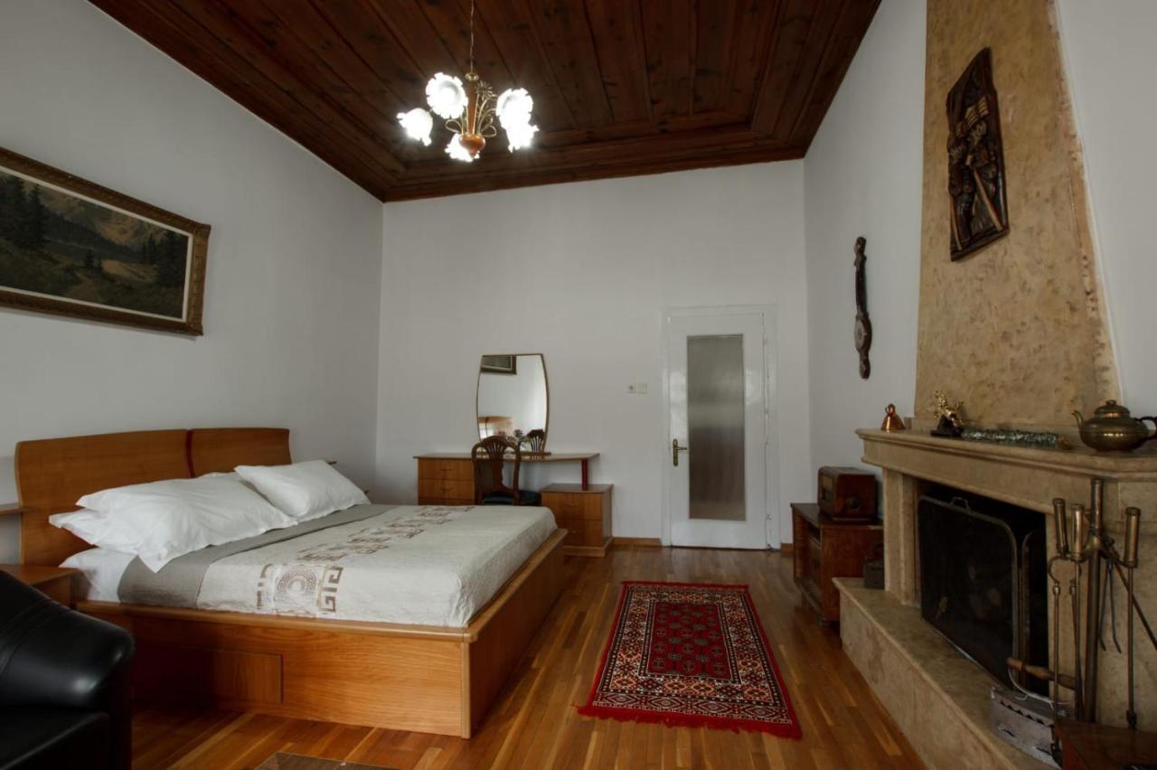 Emblematic House Apartment 2 Gjirokaster Exterior photo