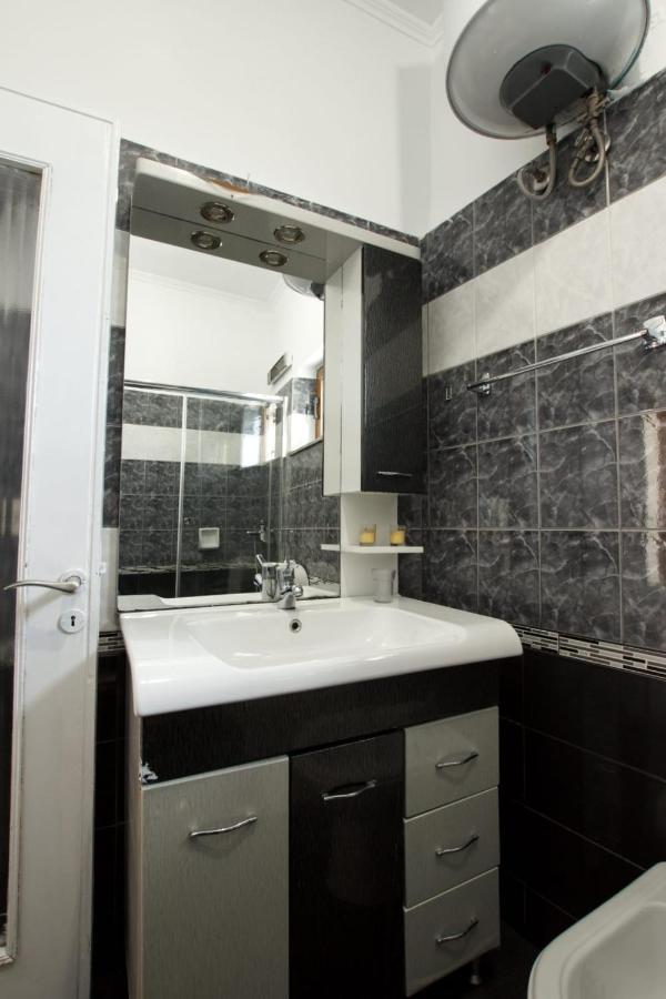 Emblematic House Apartment 2 Gjirokaster Exterior photo