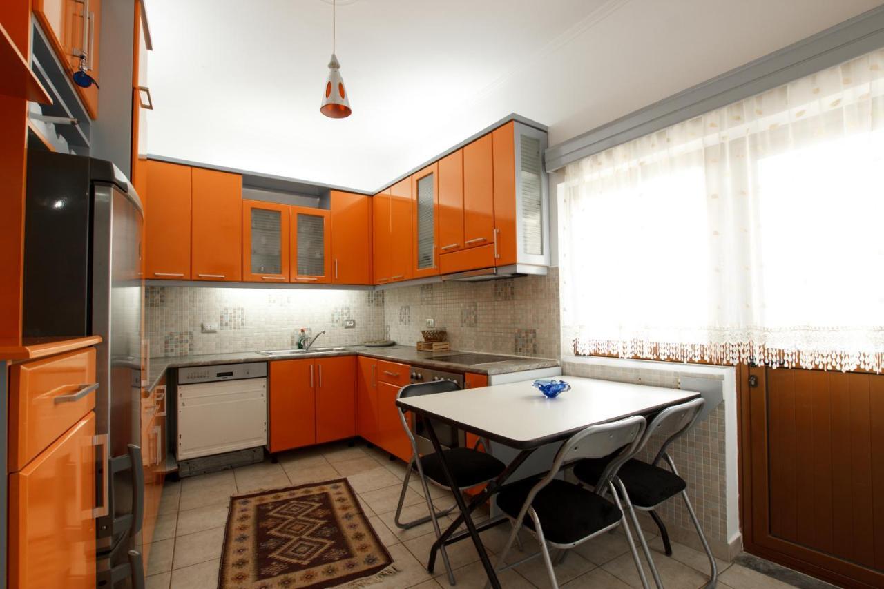Emblematic House Apartment 2 Gjirokaster Room photo